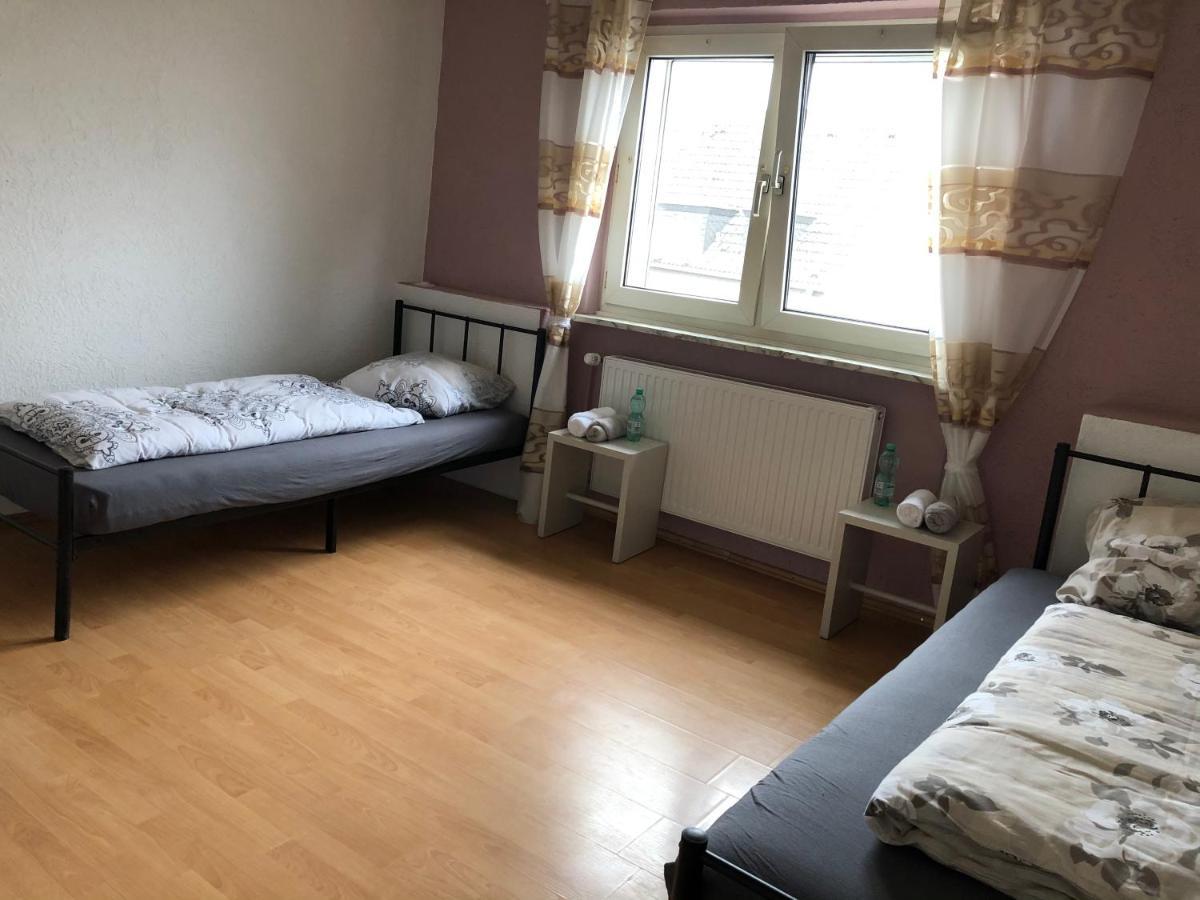 M/P Appartement Duisburg Buitenkant foto