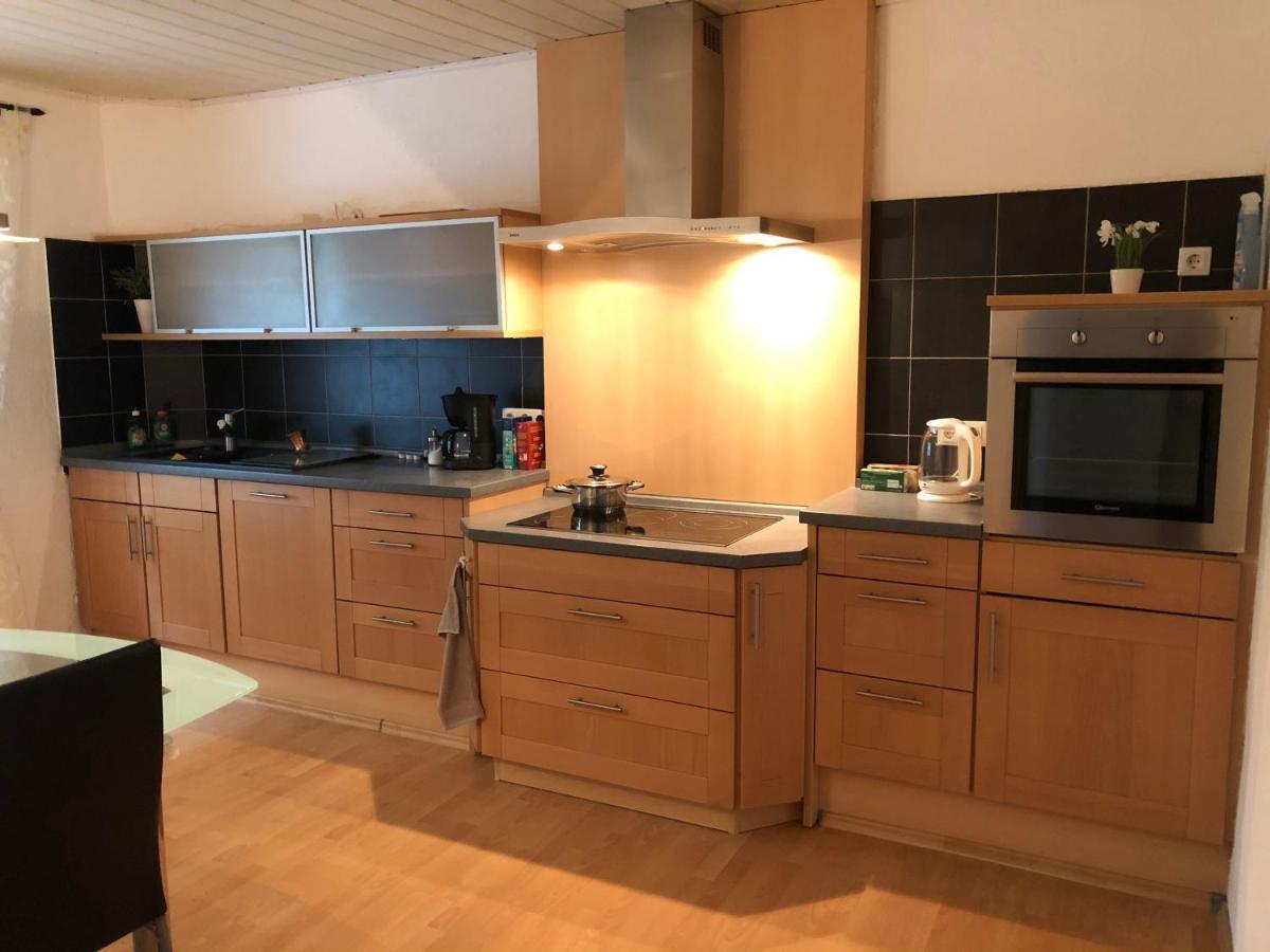 M/P Appartement Duisburg Buitenkant foto
