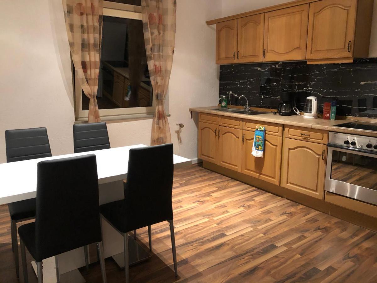 M/P Appartement Duisburg Buitenkant foto
