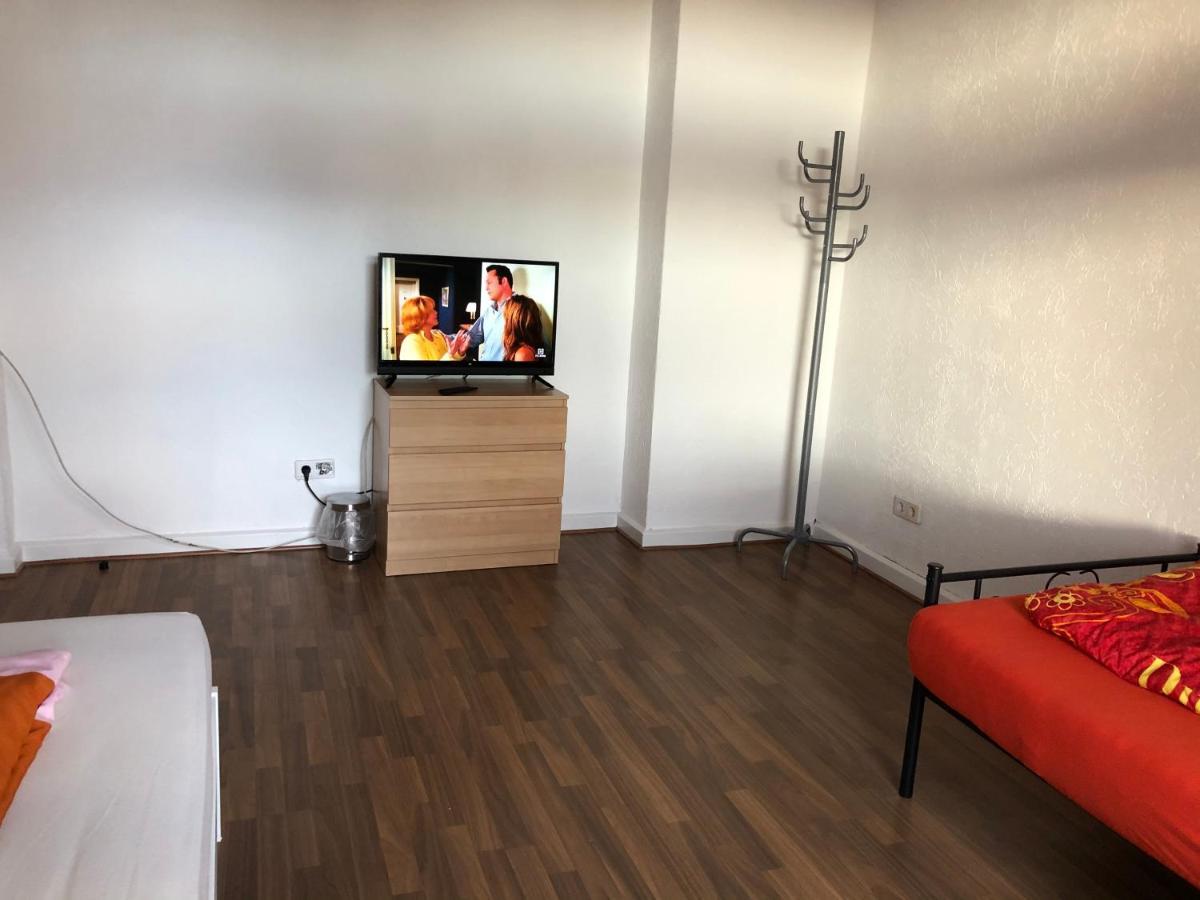 M/P Appartement Duisburg Buitenkant foto